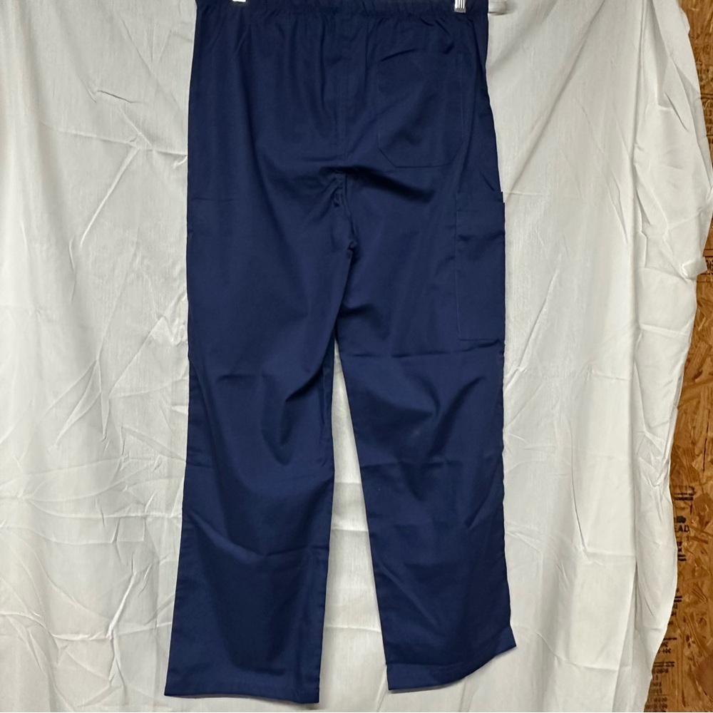 Navy Blue Scrub Set - Picture 3 of 9